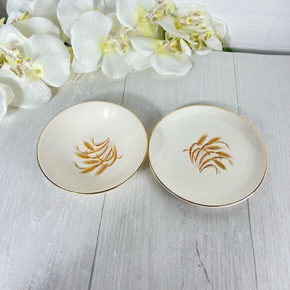 Homer Laughlin GOLDEN  WHEAT 2 Plates 7" 
1 5” Bowl and 1 5” plate 22K Gold  USA - Picture 7 of 8